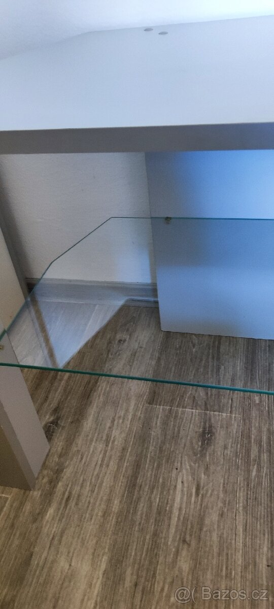 Šedý televizní stolek - 3