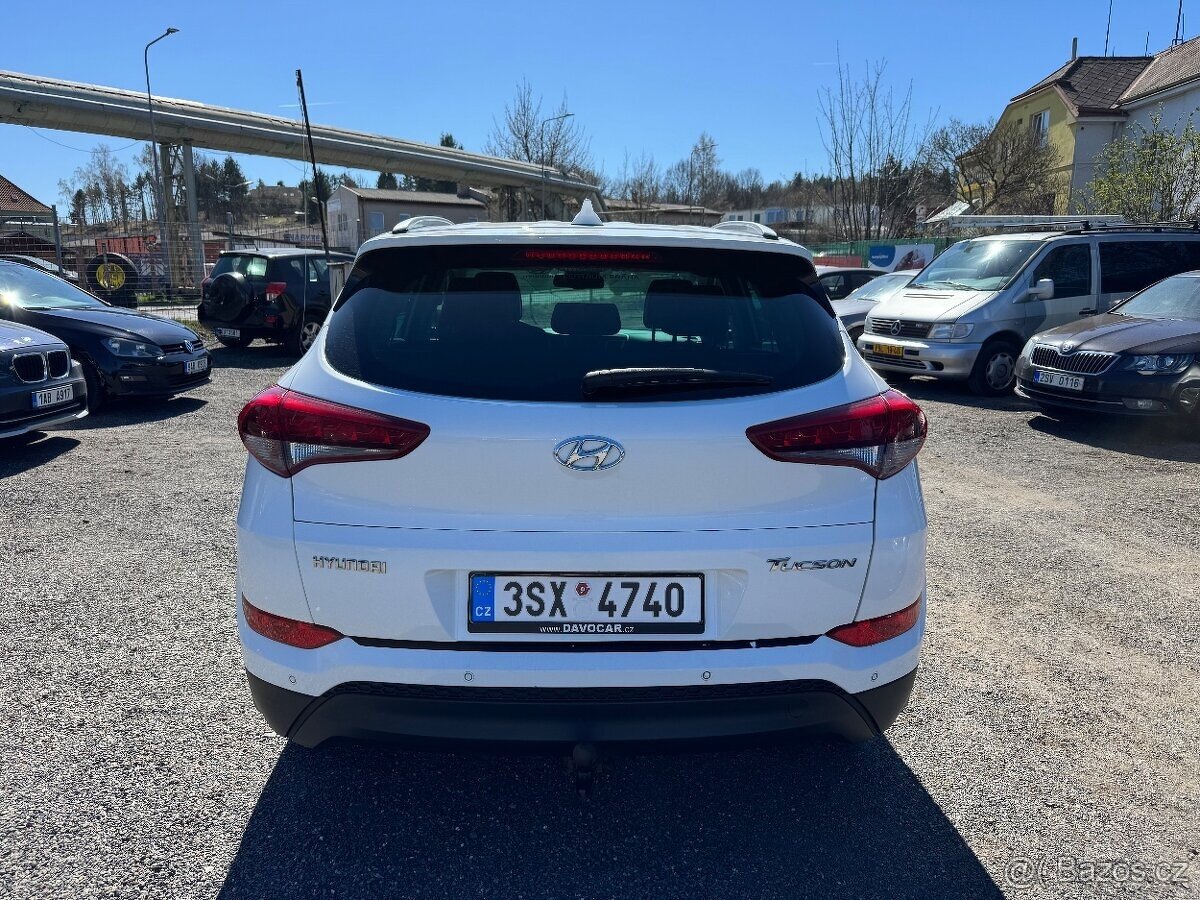 Hyundai Tucson 1.7 CRDi - 3