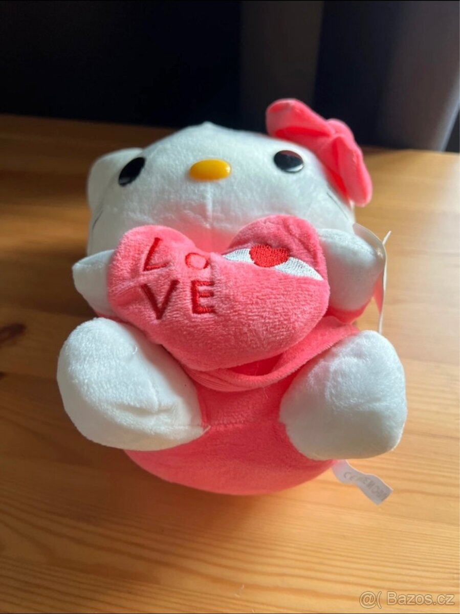 Hello Kitty plyšák - 3