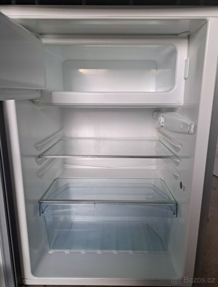 Lednice s mrazákem AEG. - 3