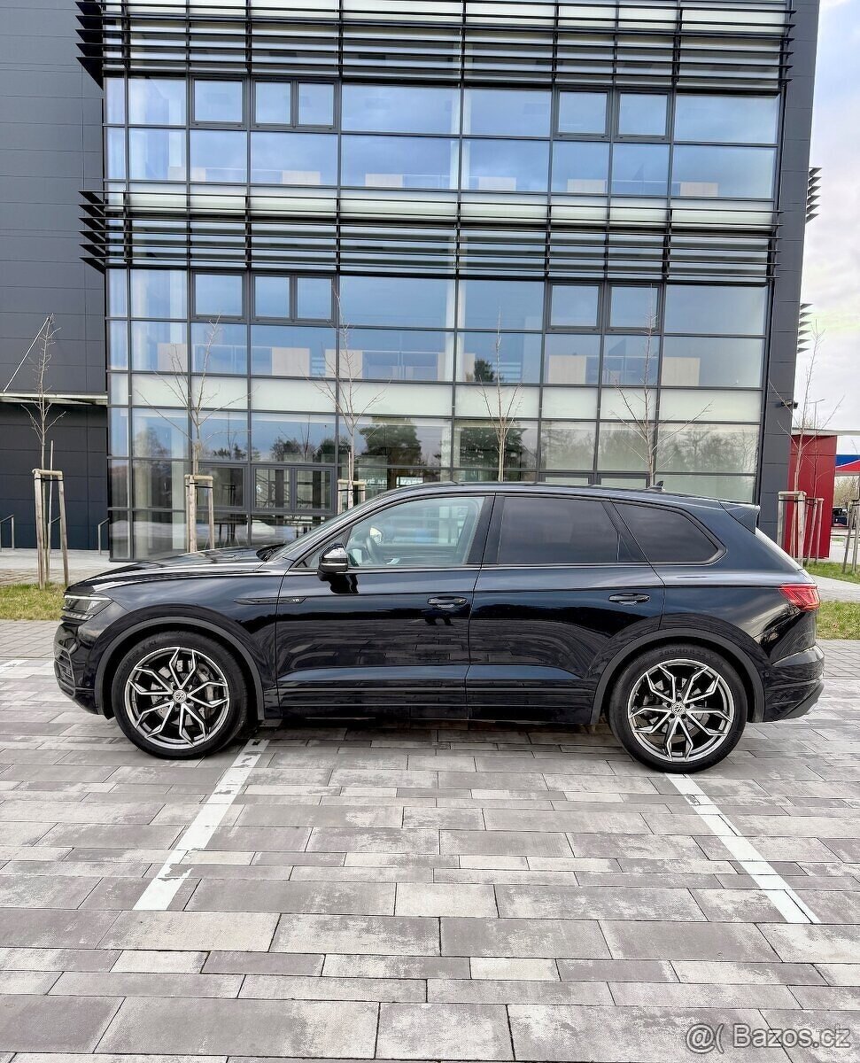 VW Touareg 4.0 TDI V8 - 3