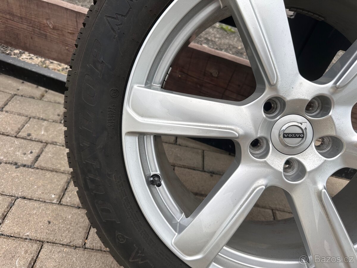 Zimní sada Volvo 5x108 - 3