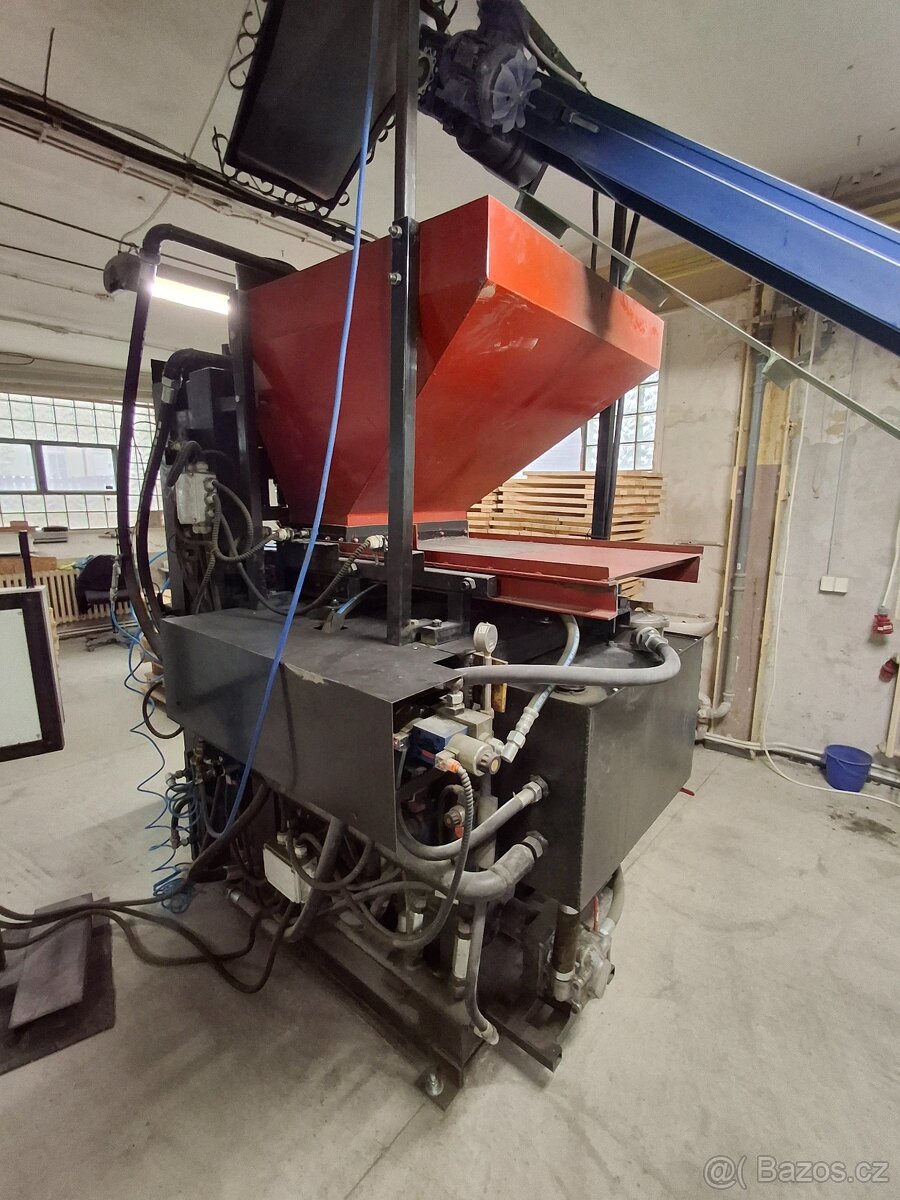 Prodam automaticky lis. - 3