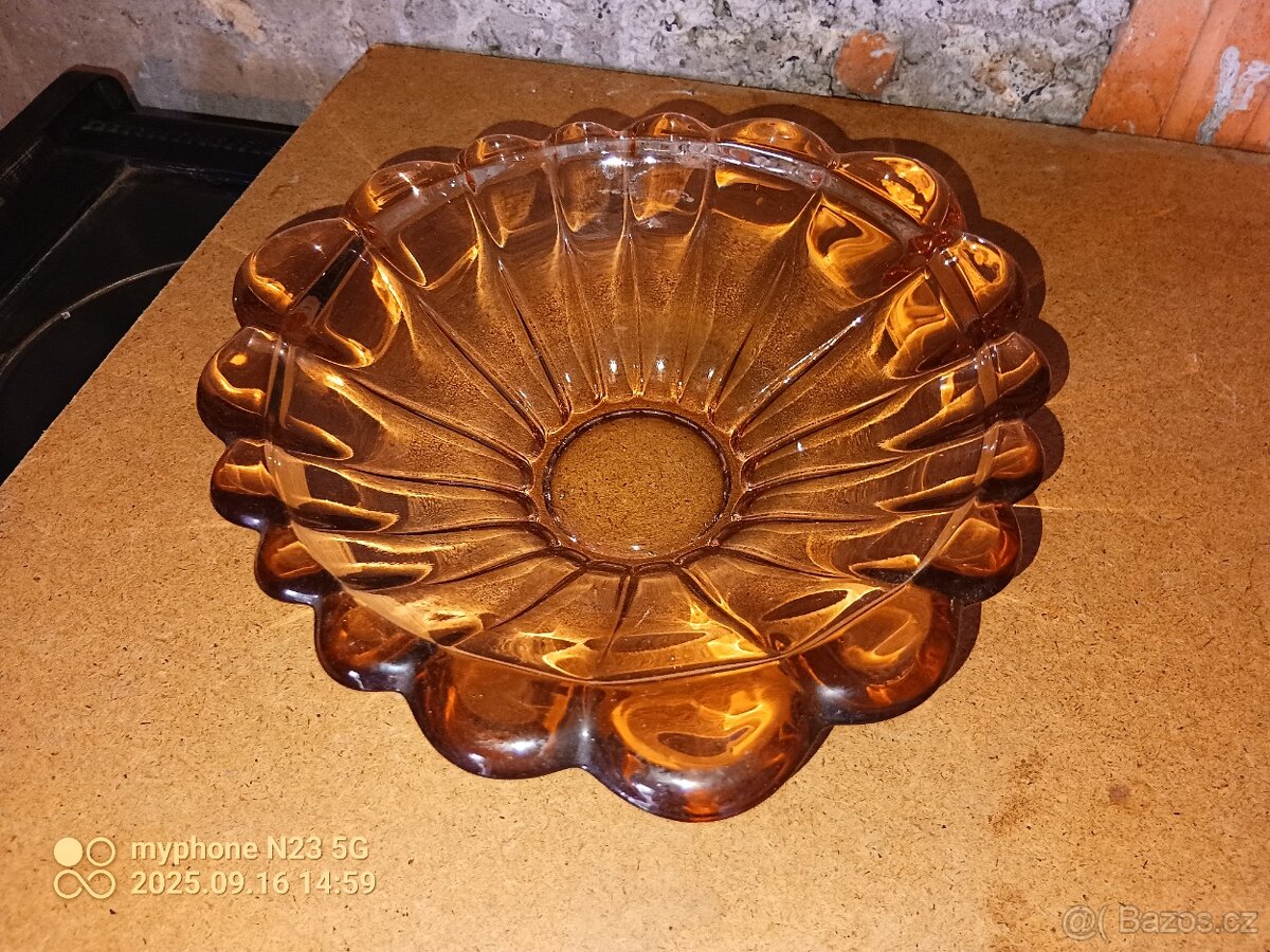 Staré barevné ambrove sklo hutní vázy mísy sklenice - 3
