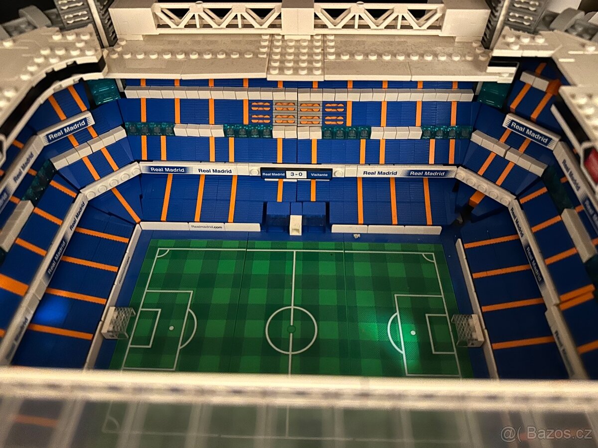 LEGO® Creator Expert 10299 Stadion Real Madrid Santiago Bern - 3