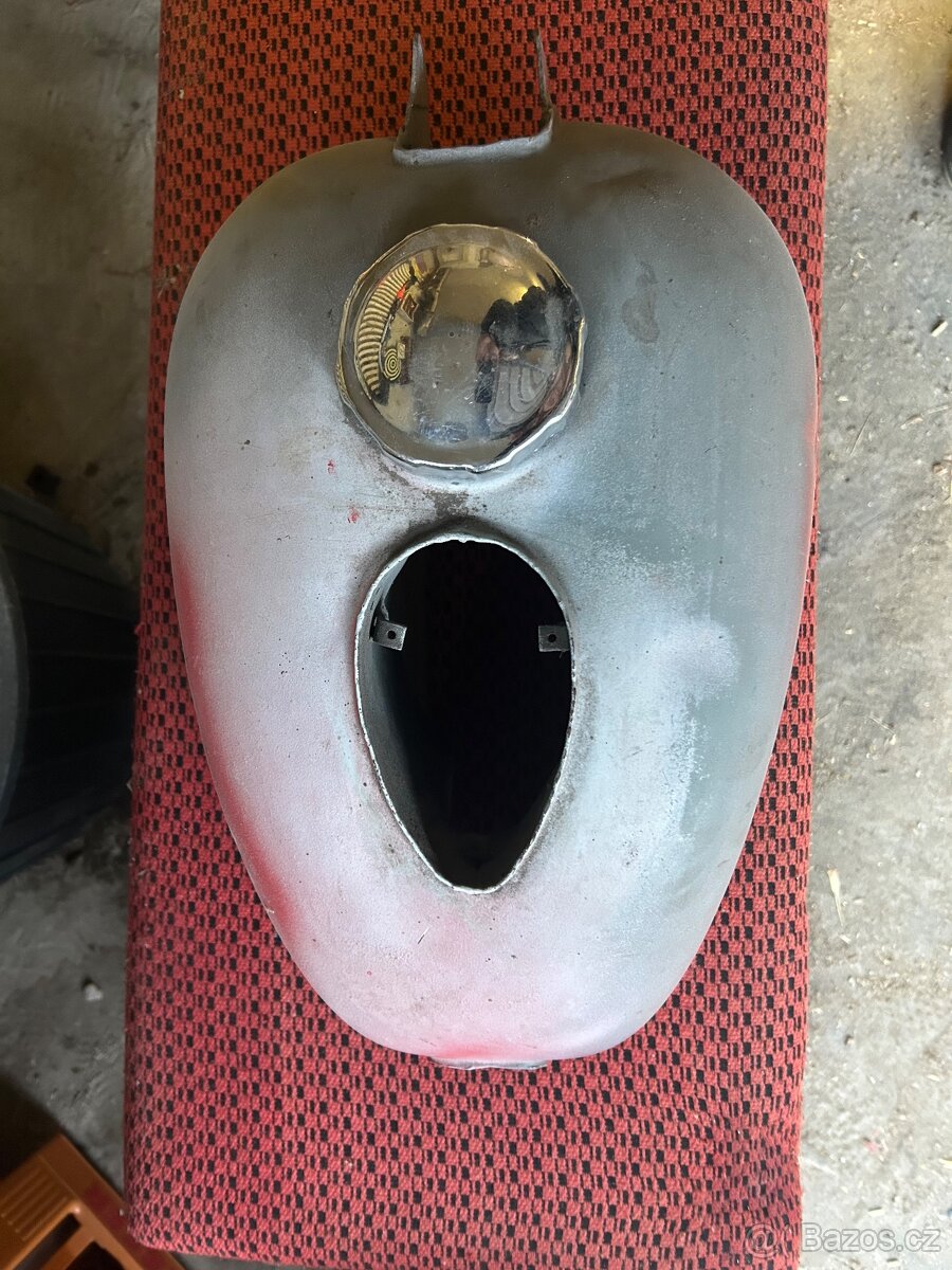 Nádrž jawa Čz - 3