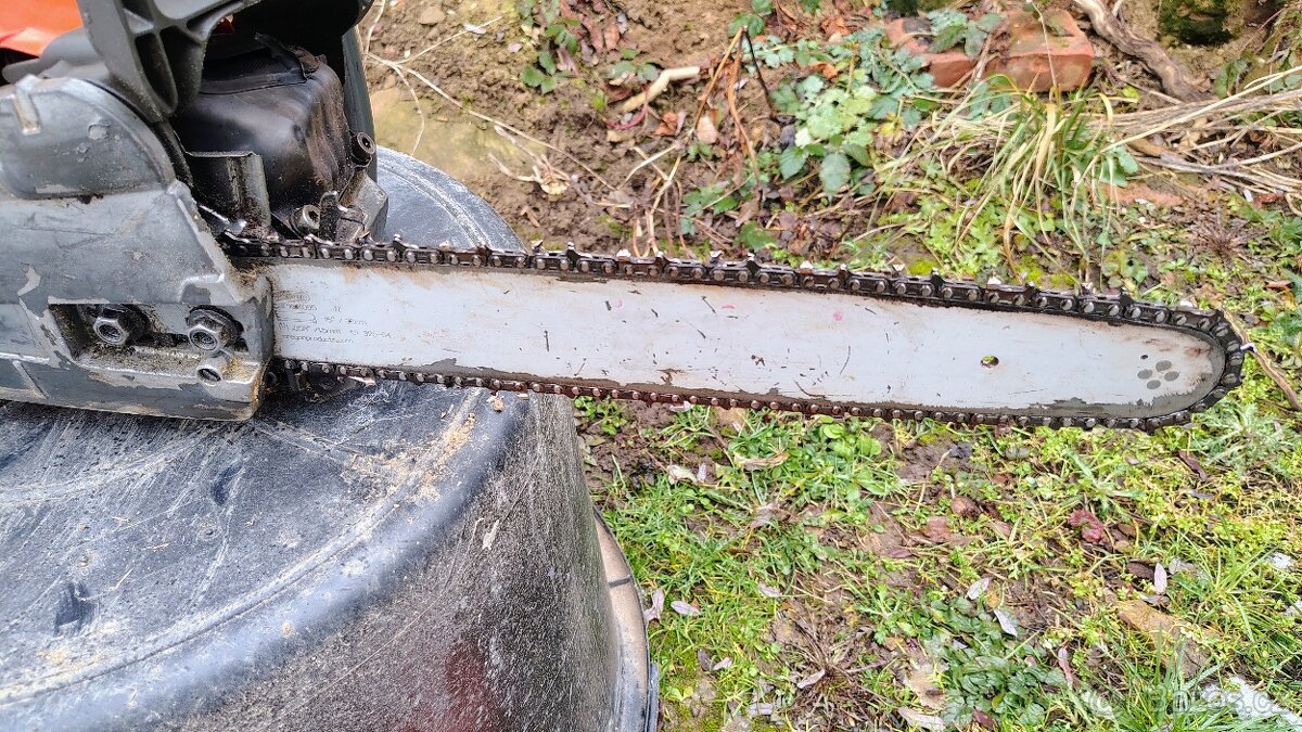 Motorova pila Husqvarna 550xp - 3