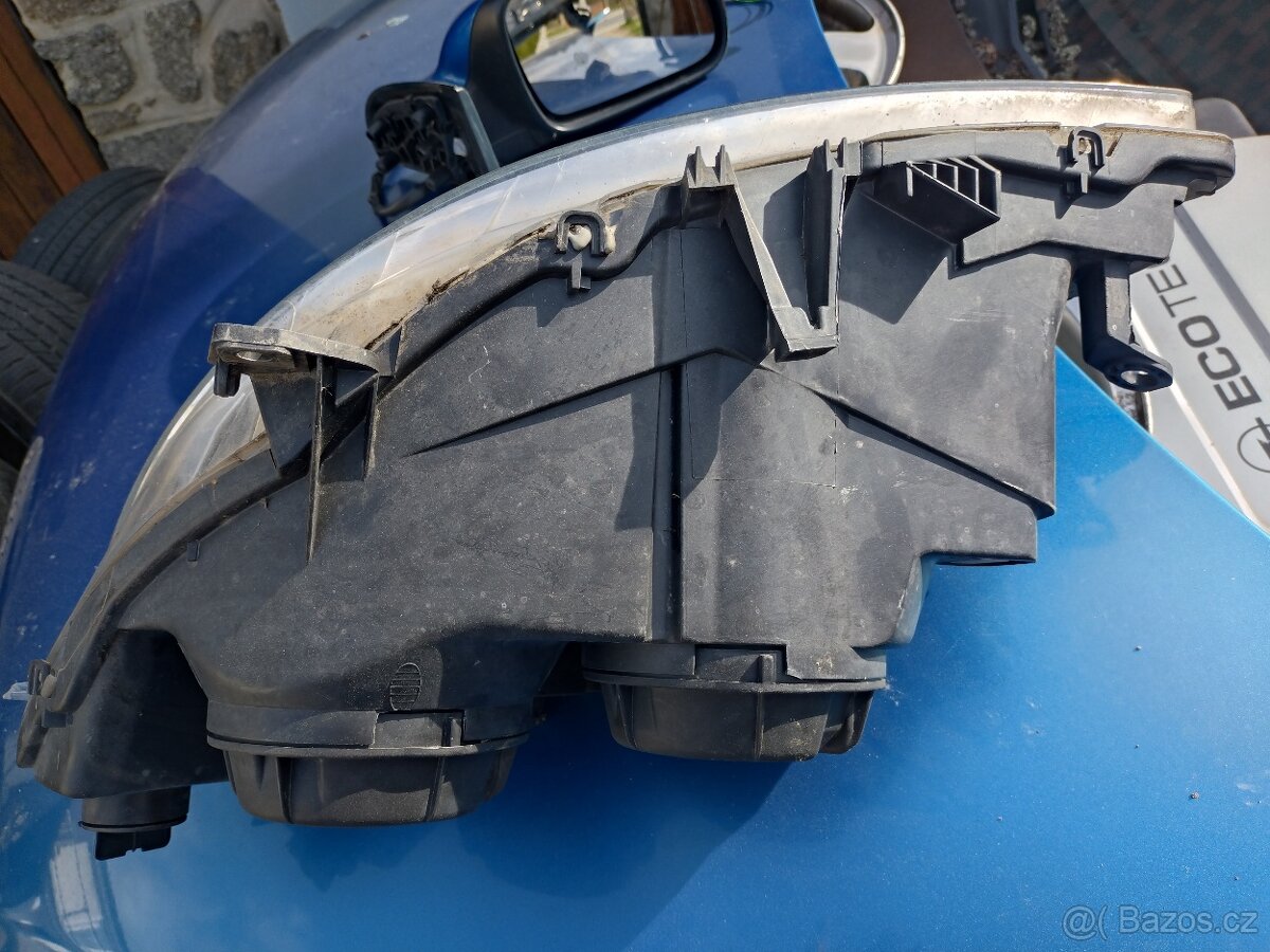 Peugeot 307 2000 - 2005 Hatchback - náhradní díly - 3