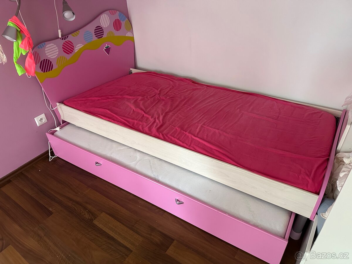 Růžový nábytek pro holku - 3