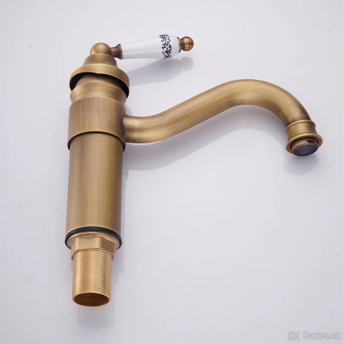 Nová mosazná vodovodní baterie - 3