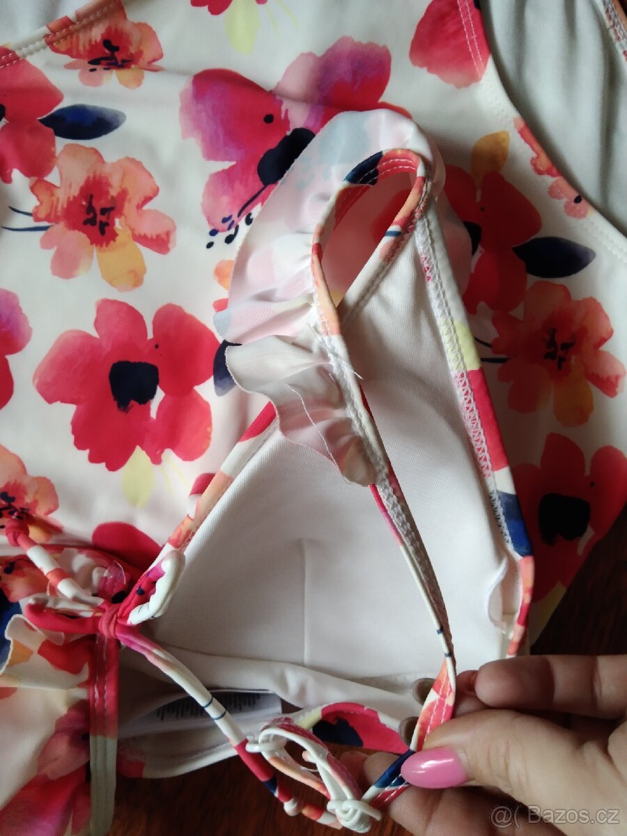 Nové jednodílné plavky vel.38 - 3