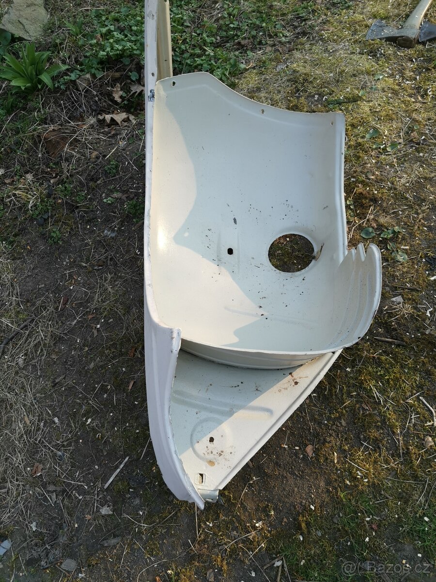 Wartburg 353 Levý přední blatník - 3