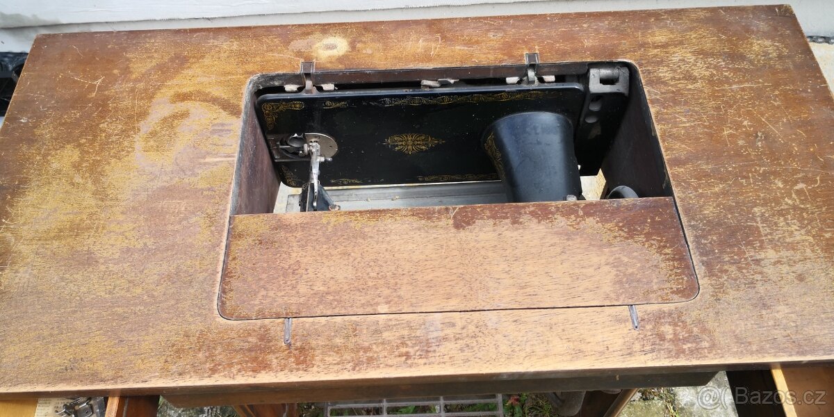 Prodám šicí stroj Singer - 3