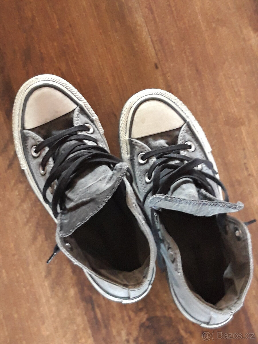 Kotníkové Converse na platformě - 3