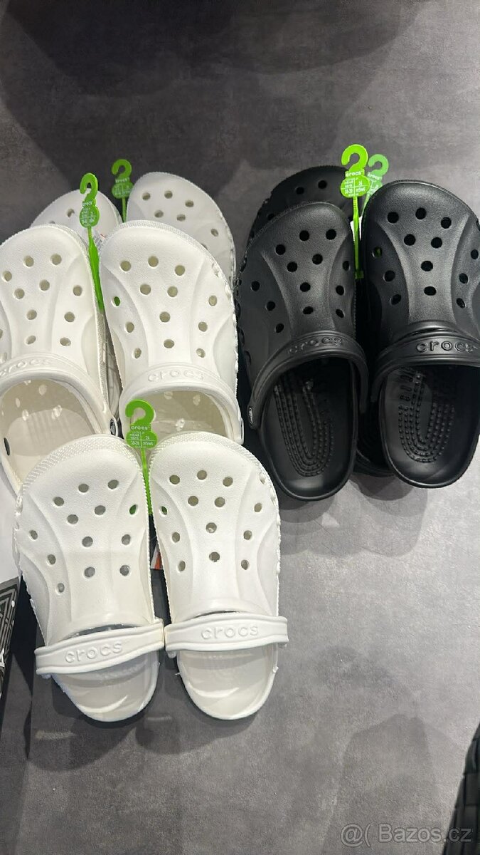 Crocs - 3