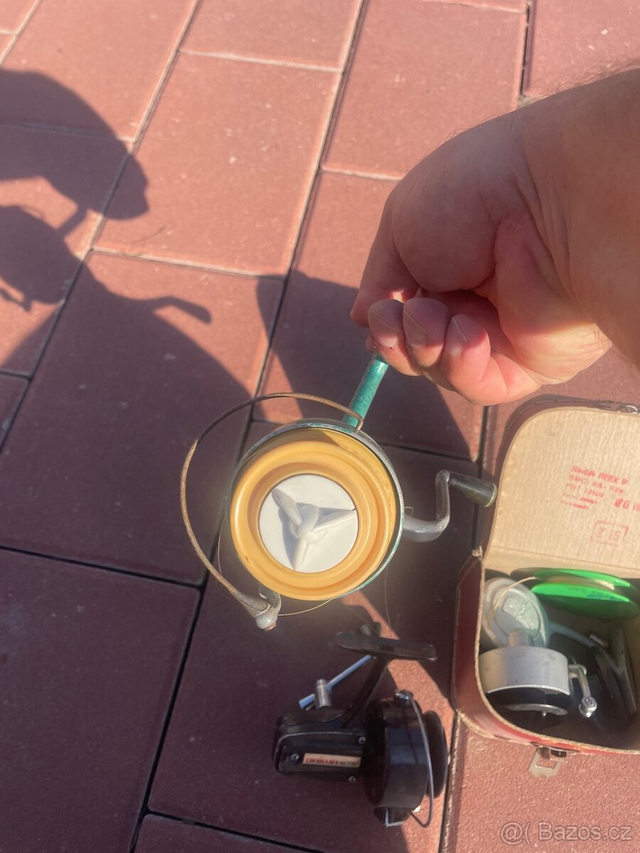 Staré rybářské navijaky Rex,Daywa - 3