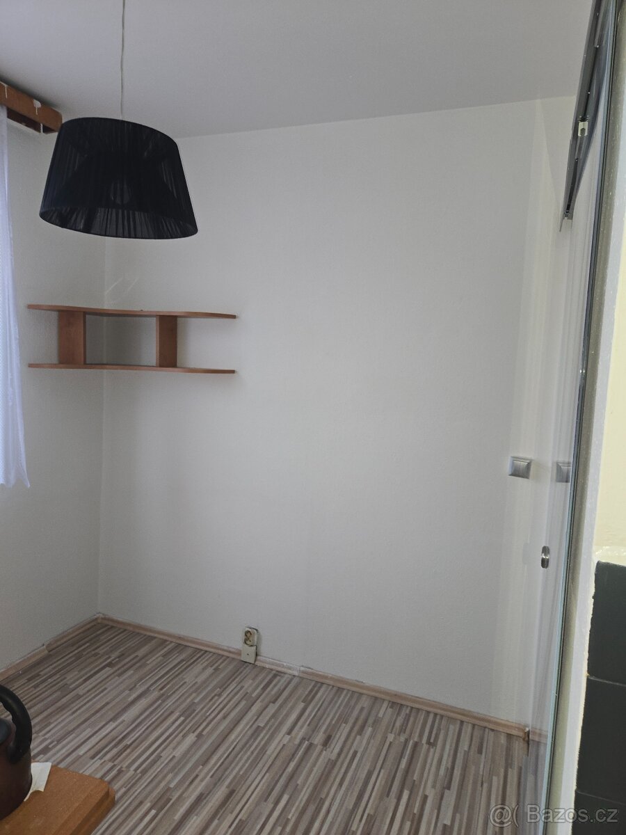 Prodej Bytu 3+1 v OV Dukelská ul. - 3