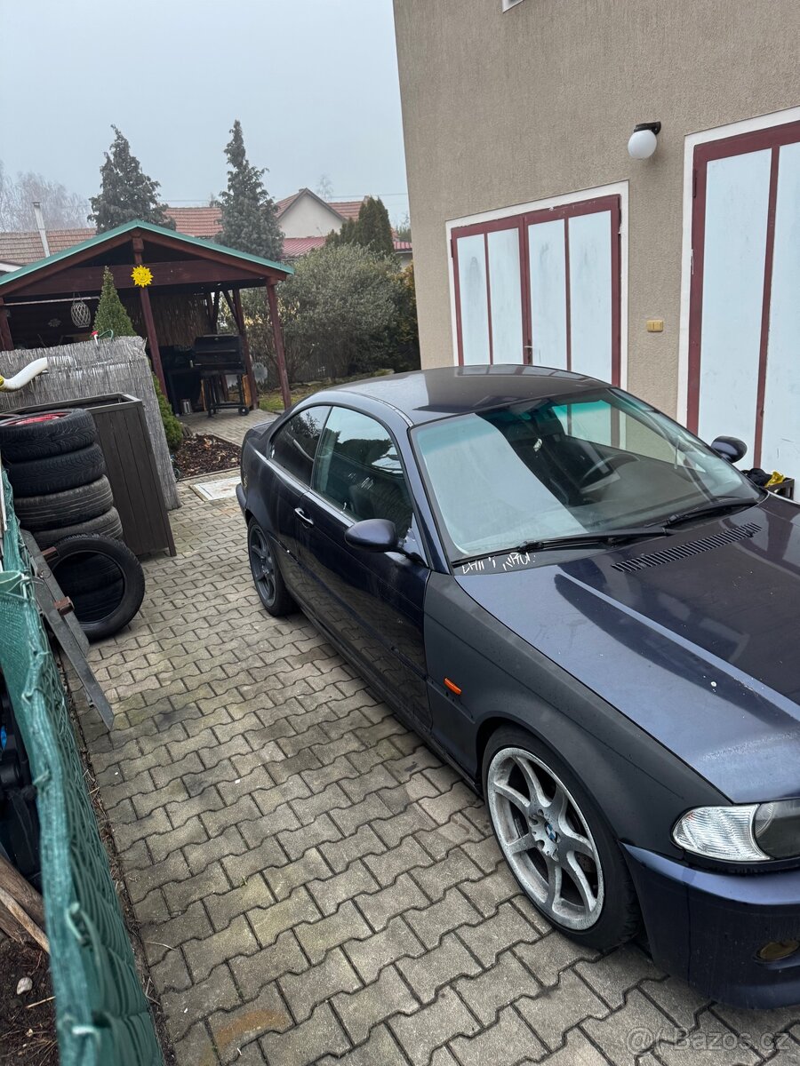 Bmw e46 232i coupe - 3