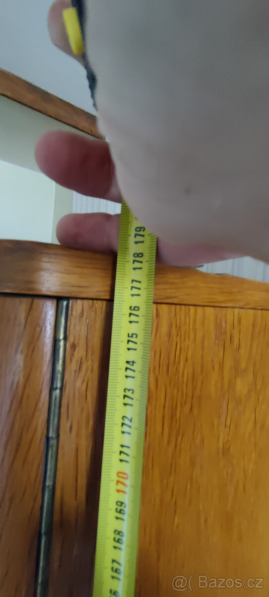 Dřevěná skříň - za odvoz - 3