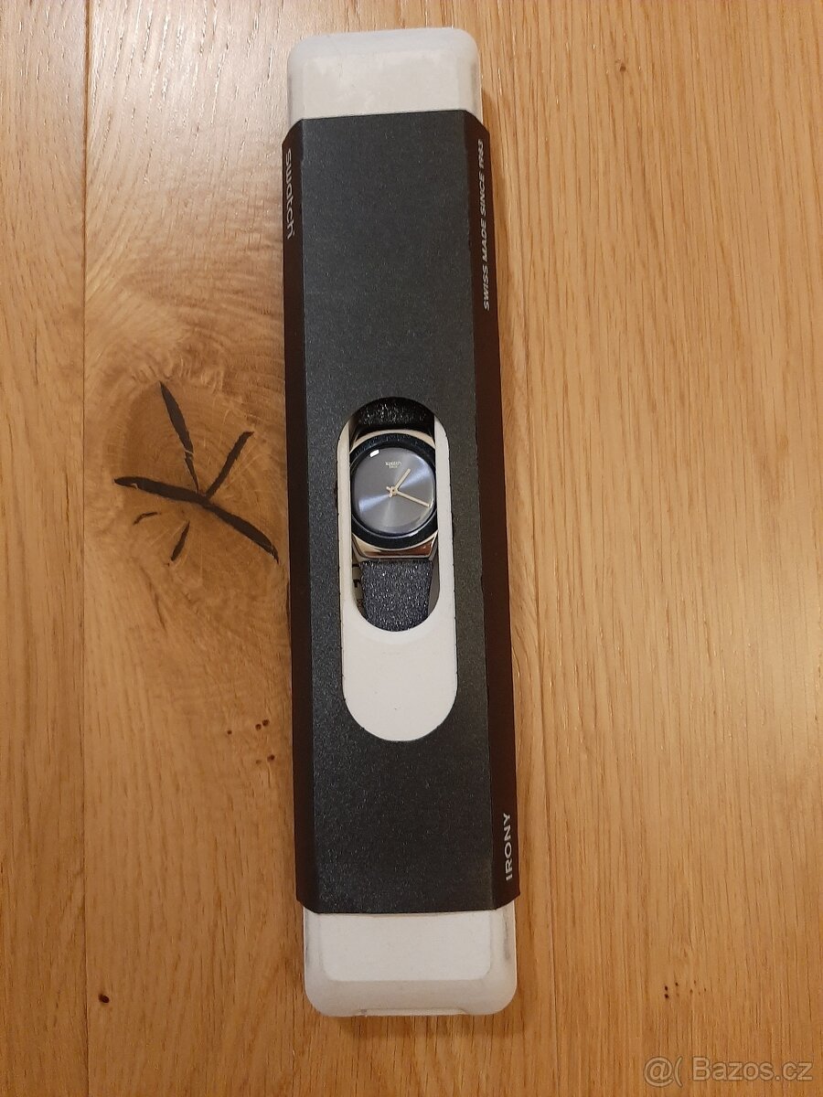 Swatch Blue Sparkle YLS221 - 3