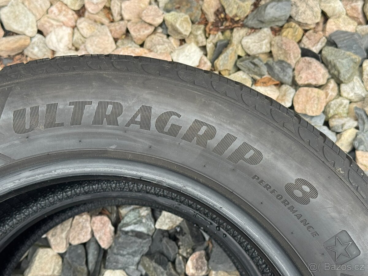 205/65 R16 - 3