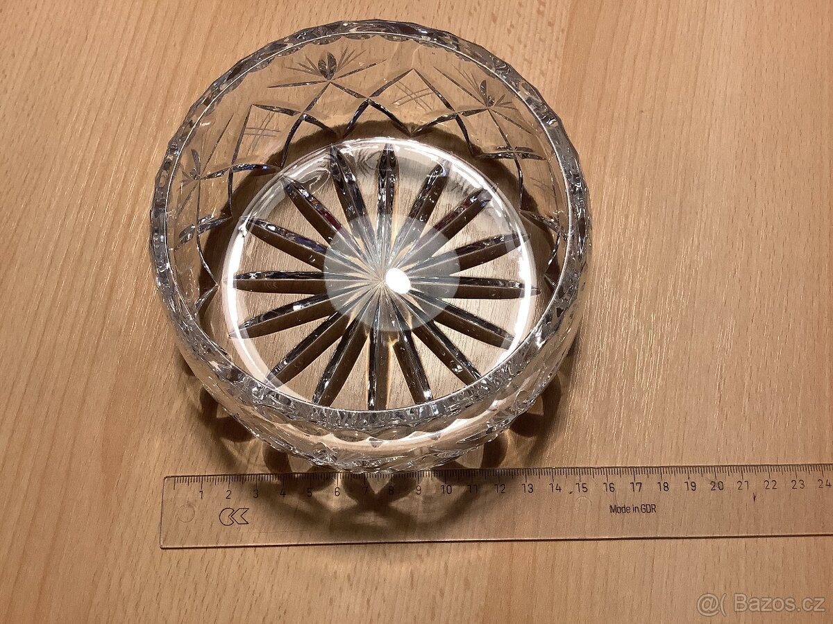 Skleněná miska - 3