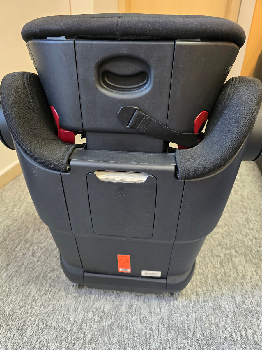 Prodám Britax Romer Kidfix III S 15-36 k - 3