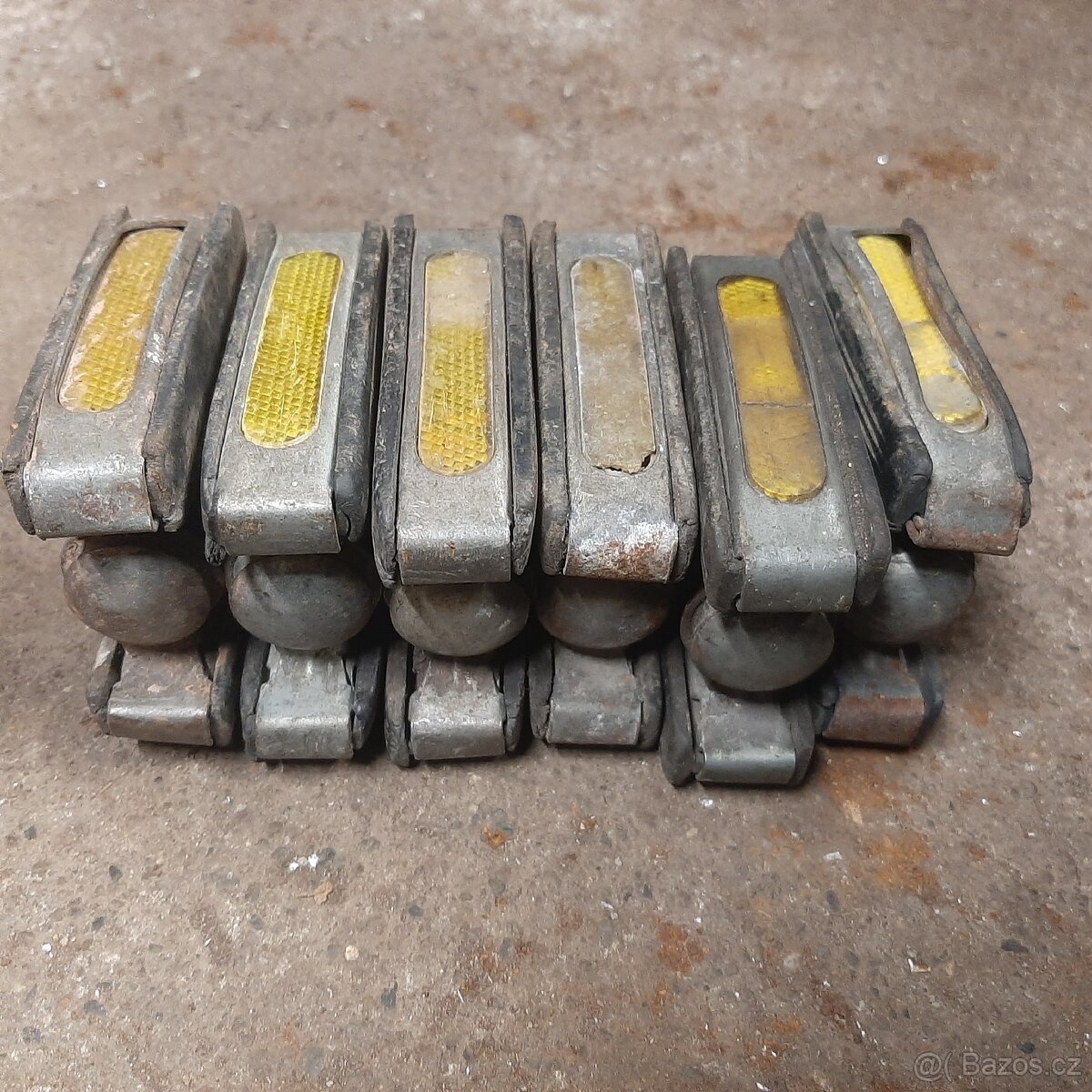 Babetta 210,207:;;:;," - 3