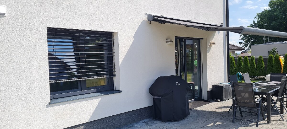 Markýza kazetová el.pohon s osvětlením a dálkový ovladač - 3