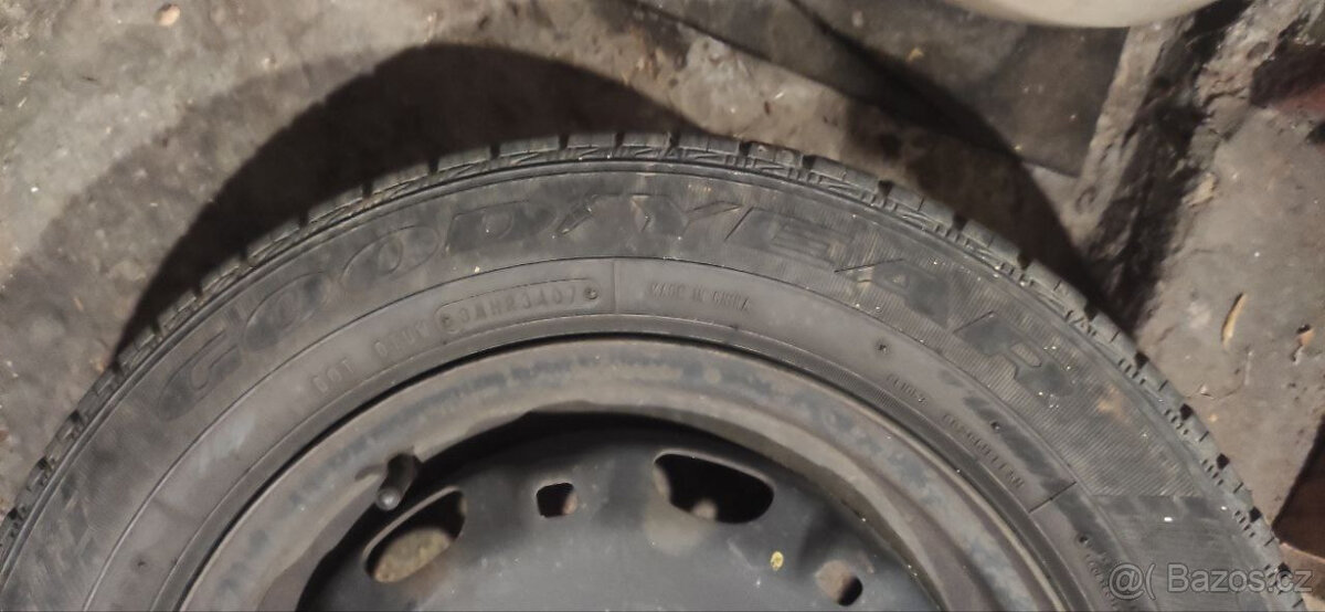 Letní pneu 165/70 R14 Fabia I - 3