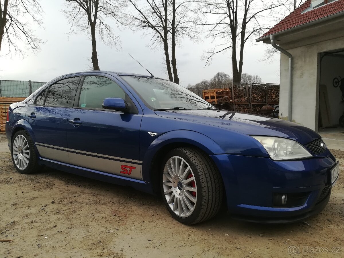 Ford Mondeo ST220 3l, V6 - 3