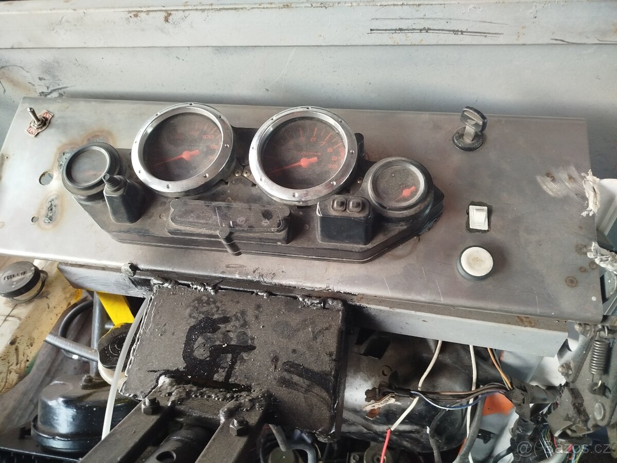 Dumper domácí vyroby - 3