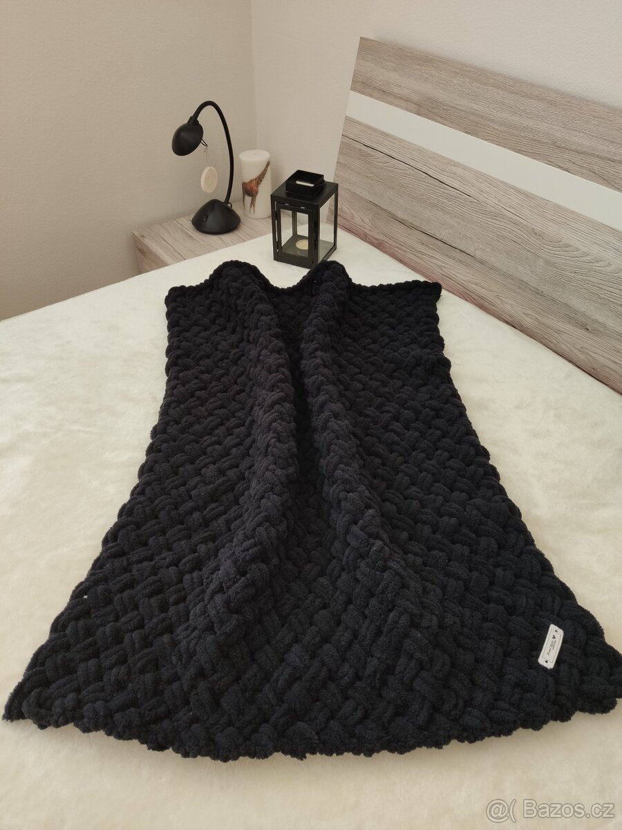 Pletená dětská deka černá - 3