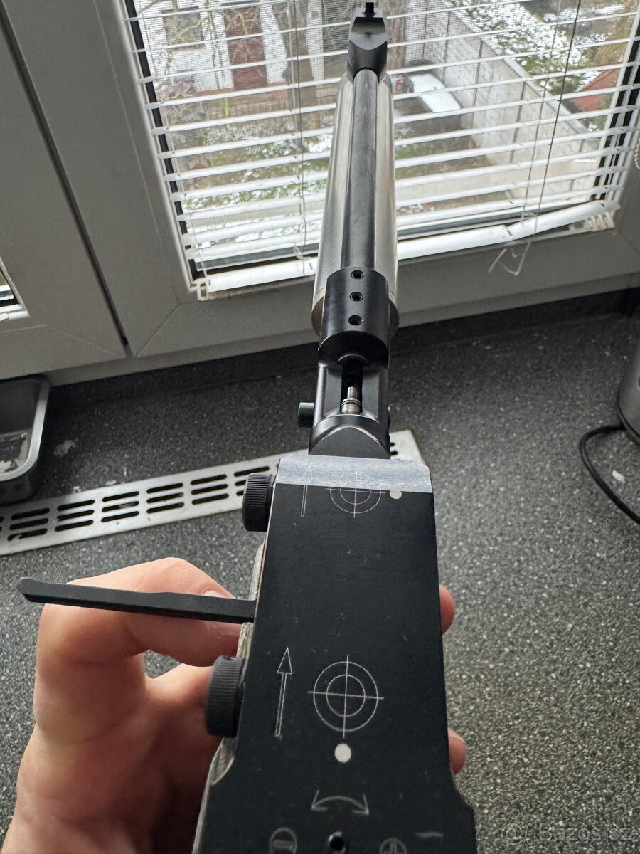 Prodám PCP vzduchovku TAU BRNO MK08 - 3