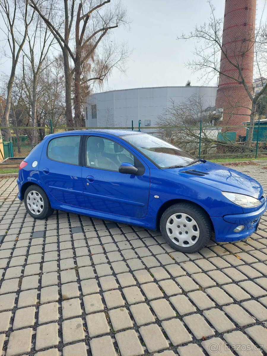 Peugeot 206 1.4i 55kw pouze 125 tis. km - 3