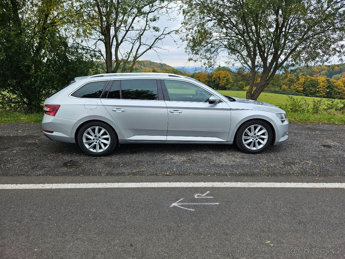 Škoda Superb 3, 2.0 TDI 110kw, Manuál - 3