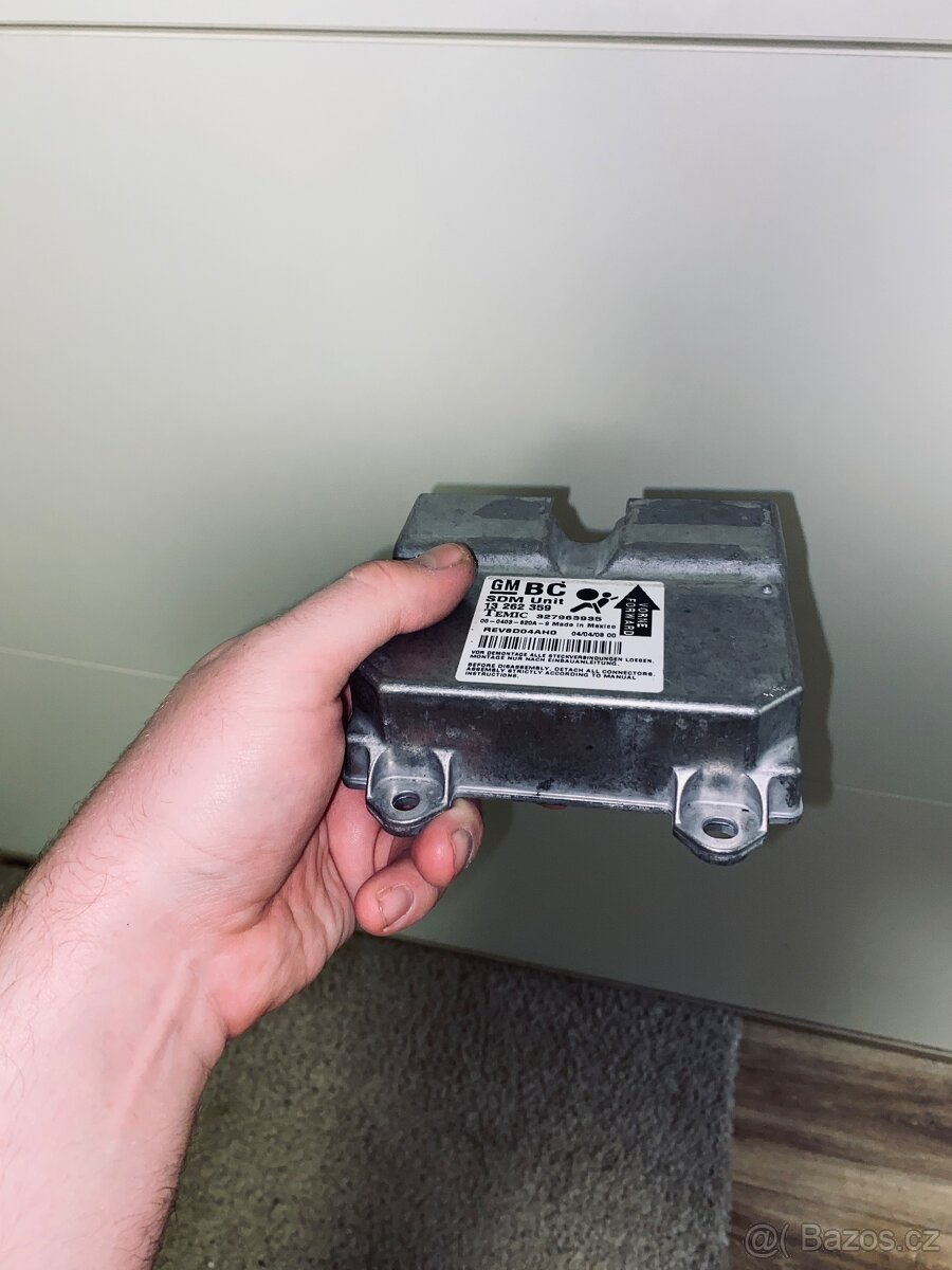 Řídící jednotka Opel Corsa D 1.2 2008 - 3