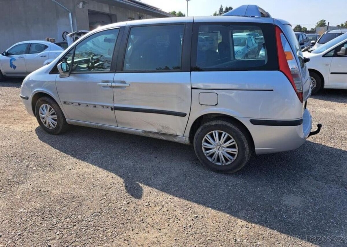 Fiat Ulysse 2,2 JTD nafta manuál 94 kw - 3