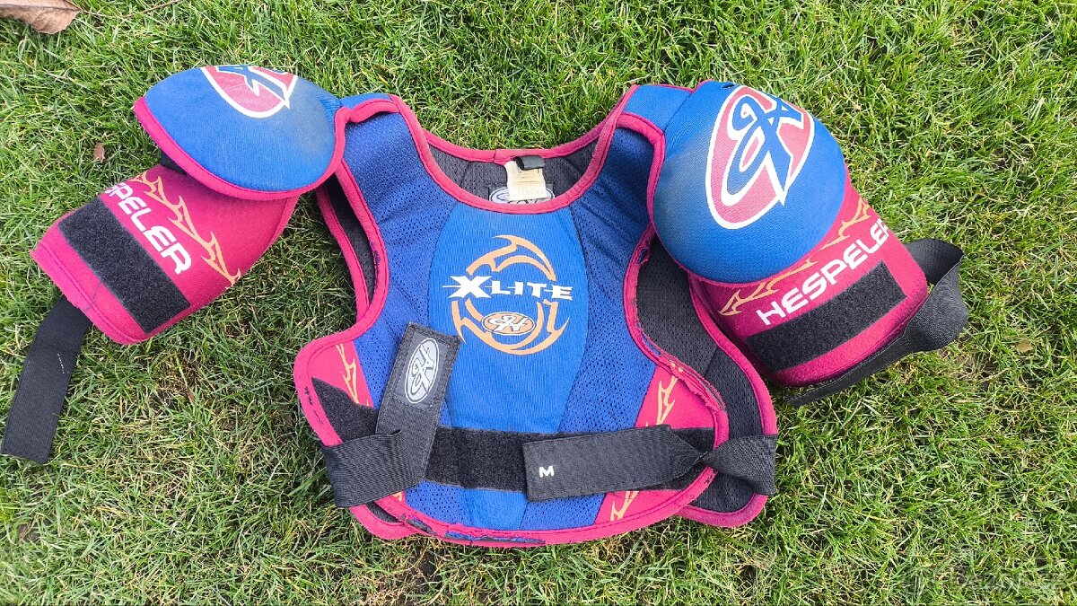 Hokejová vystroj - 3