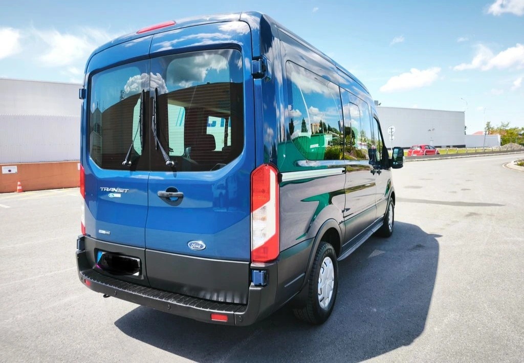 Prodej Ford Galaxy 2.0i,automat - 3