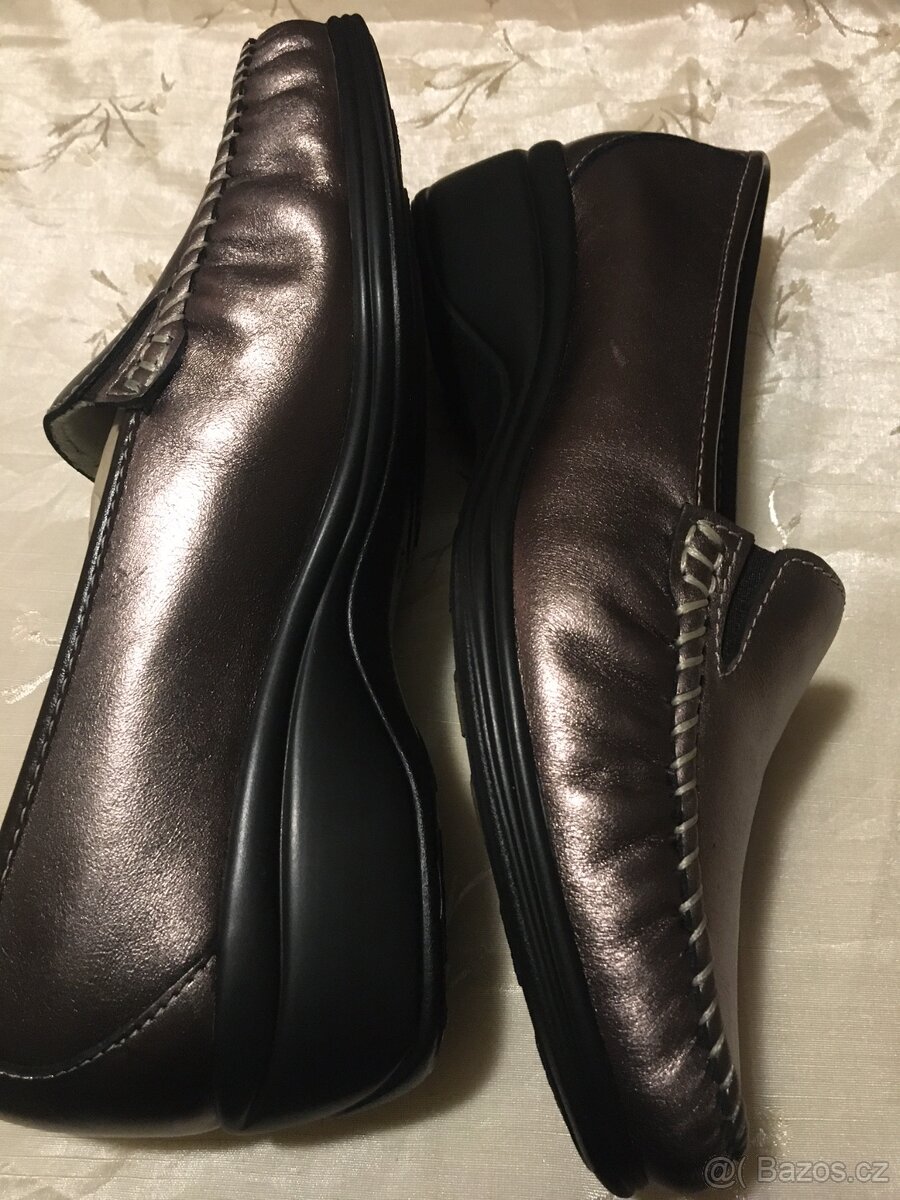 Mokasíny stříbrnošedé kožené nové vel.38 - 3