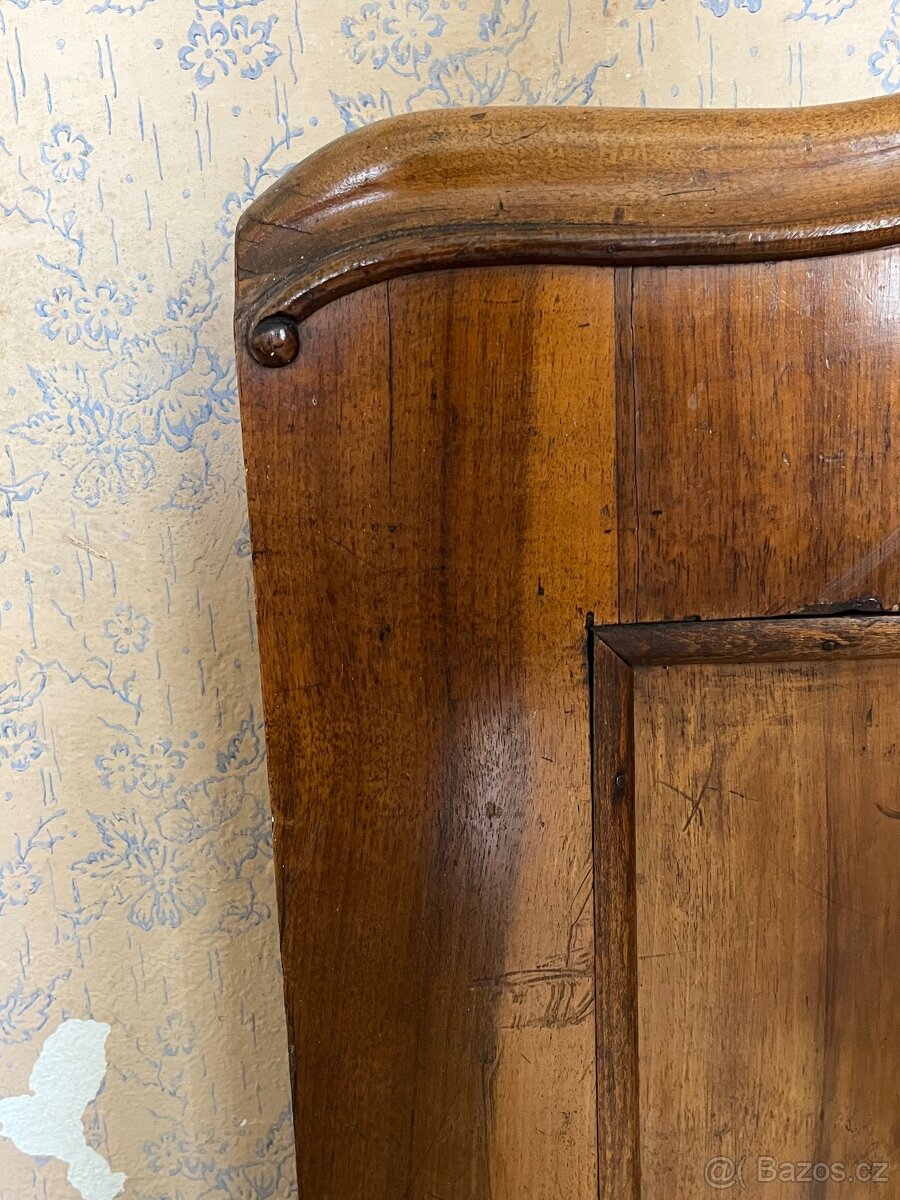 Starozitna postel - 3