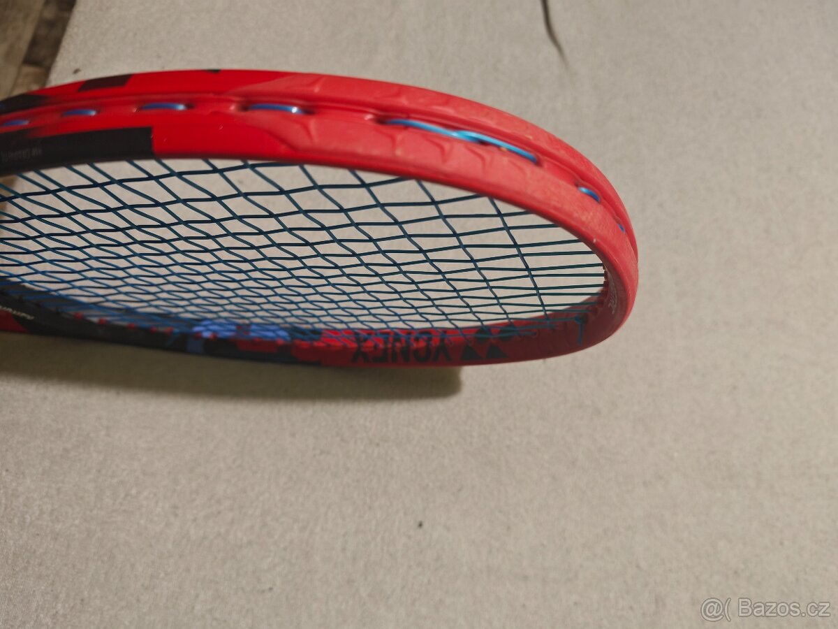 Yonex Vcore 100 Scarlet 300g - 3