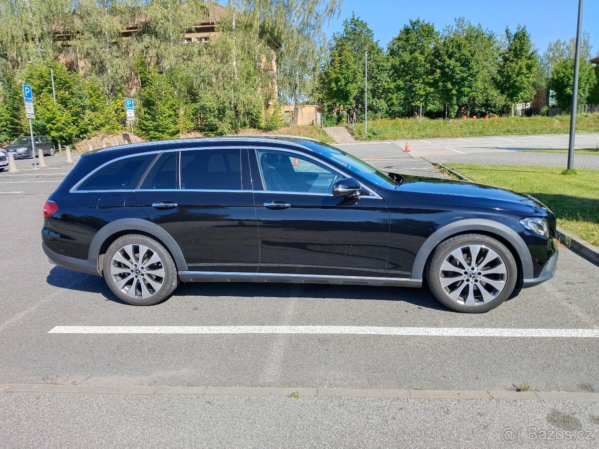 Prodej Mercedes-Benz E 220 d, 4matic All-Terrain - 3