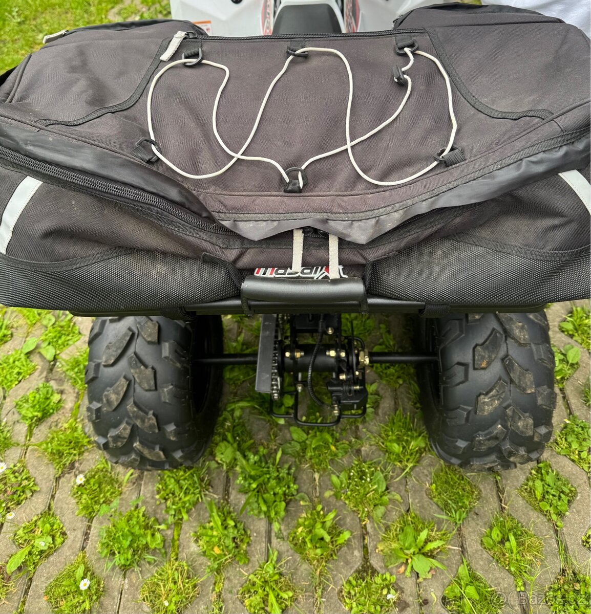 Čtyřkolka s výbavou