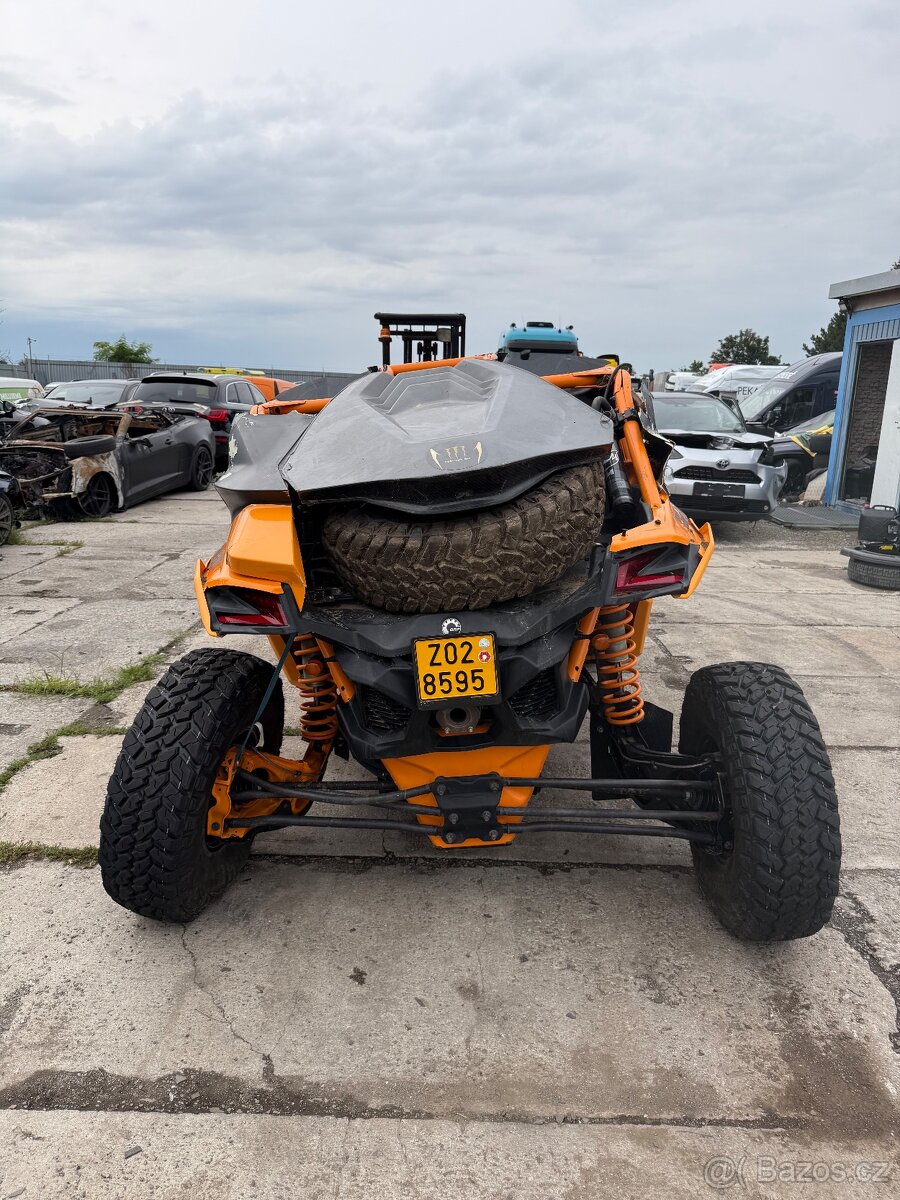 Can Am Maverick XRC 143kw rv:2020/12 naj:4080km HAVAROVANÉ