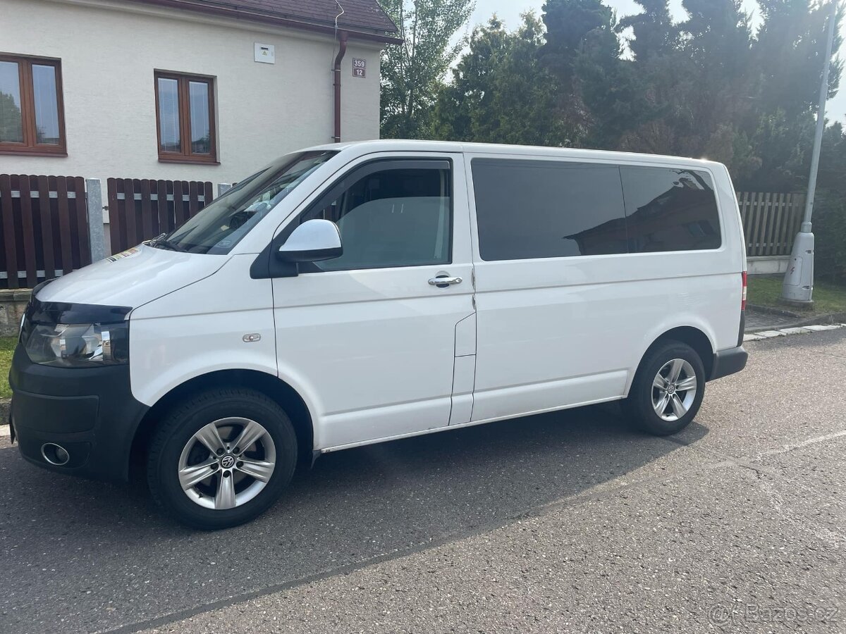 VW T5 TRANSPORTER 9MÍST-TOP STAV - 3