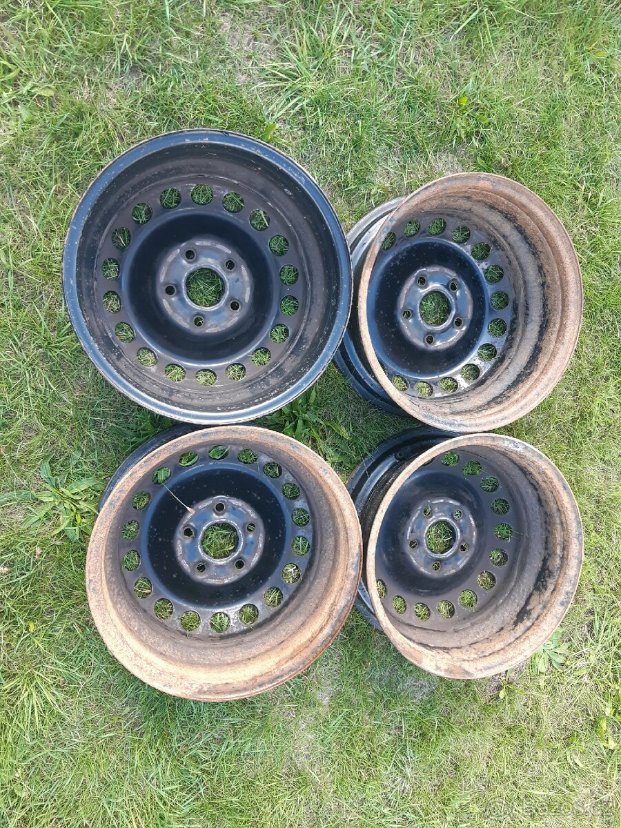 Plechové disky Škoda 15 - rozteč 5x112 - 3