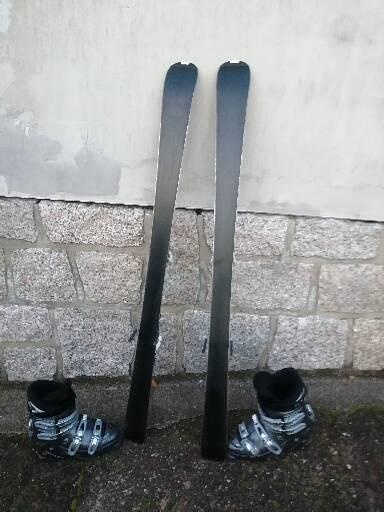 lyže 130 + lyžáky 24.5 - 3