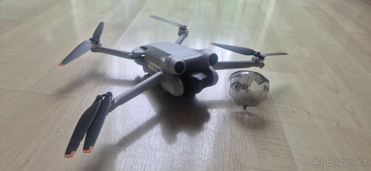 Prodam DJI Mini 3 PRO fly more combo - 3